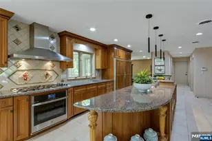78 Apple Ridge, Woodcliff Lake, NJ 07677 - Photo 17
