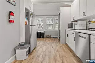 76 Mission St, Montclair, NJ 07042 - Photo 35