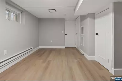 76 Mission Street, Montclair, NJ 07042 - Photo 43