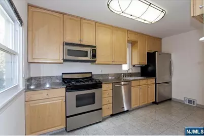 177 Magnolia Avenue, Cresskill, NJ 07626 - Photo 5