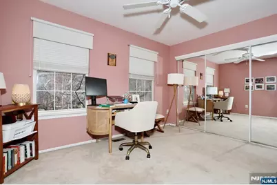 2051 Charles Court, Mahwah, NJ 07430 - Photo 19