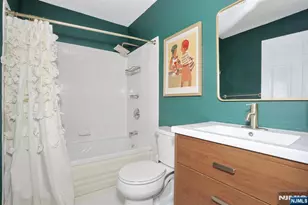 2051 Charles Ct, Mahwah, NJ 07430 - Photo 21