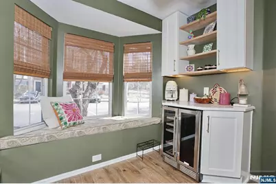 2051 Charles Court, Mahwah, NJ 07430 - Photo 7