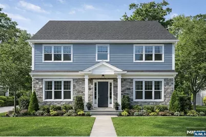 31 Cedar Street, Midland Park, NJ 07432 - Photo 5