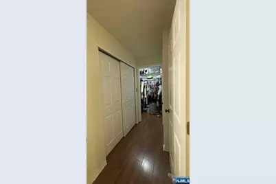 2098 Francis Court 2098 #2098, Mahwah, NJ 07430 - Photo 15