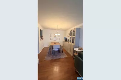 2098 Francis Court 2098 #2098, Mahwah, NJ 07430 - Photo 11