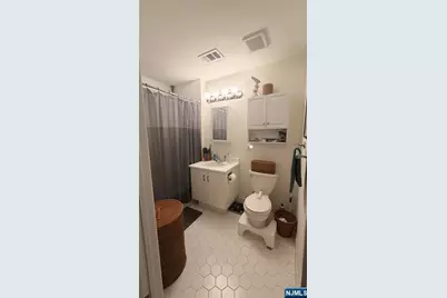 2098 Francis Court 2098 #2098, Mahwah, NJ 07430 - Photo 21