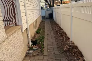 37 Park Row 2, Wallington, NJ 07057 - Photo 5