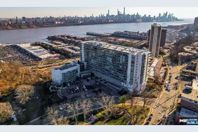 320 Adolphus Avenue 121 #121, Cliffside Park, NJ 07010 - Photo 19