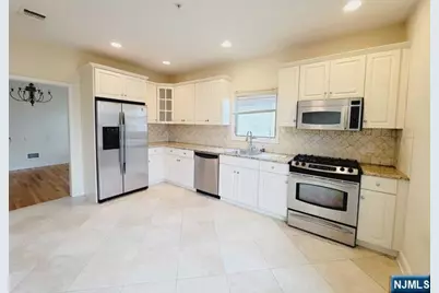 426 Hillside Avenue 1 #1, Palisades Park, NJ 07650 - Photo 7