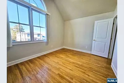 426 Hillside Avenue 1 #1, Palisades Park, NJ 07650 - Photo 13
