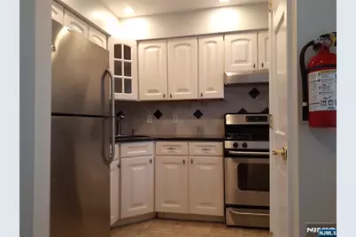 116 71st Street 12 #12, Guttenberg, NJ 07093 - Photo 11