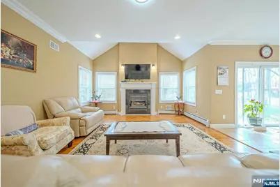 54 Charles Place, Old Tappan, NJ 07675 - Photo 15