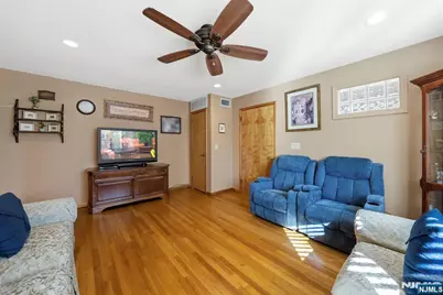 24 Maple Avenue, Waldwick, NJ 07463 - Photo 21