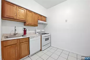 44 1//2 3rd Street 2, Newark, NJ 07107 - Photo 5