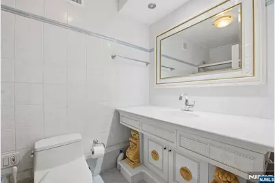 200 Winston 617 #617, Cliffside Park, NJ 07010 - Photo 15