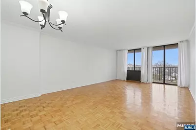 200 Winston 617 #617, Cliffside Park, NJ 07010 - Photo 3