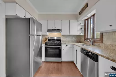 17 Lane Avenue, West Caldwell, NJ 07006 - Photo 11