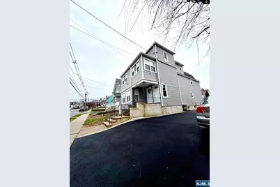 264 Greylock Parkway, Belleville, NJ 07109 - Photo 5