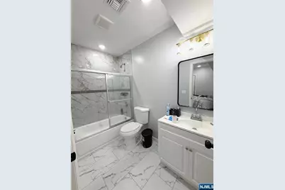 264 Greylock Parkway, Belleville, NJ 07109 - Photo 13