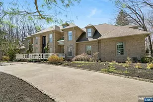 31 Burning Hollow Rd, Saddle River, NJ 07458 - Photo 3