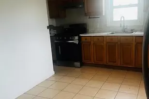 248 Terrace Ave, Hasbrouck Heights, NJ 07604 - Photo 5