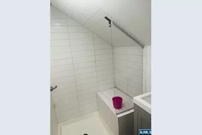 248 Terrace Avenue, Hasbrouck Heights, NJ 07604 - Photo 17