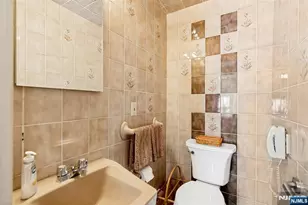 30 Brinkerhoff Ave, Teaneck Township, NJ 07666 - Photo 11