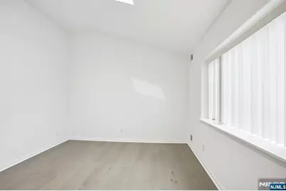 66 Park Avenue C #C, Park Ridge, NJ 07656 - Photo 11