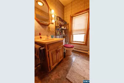 71 W Madison Avenue, Dumont, NJ 07628 - Photo 19