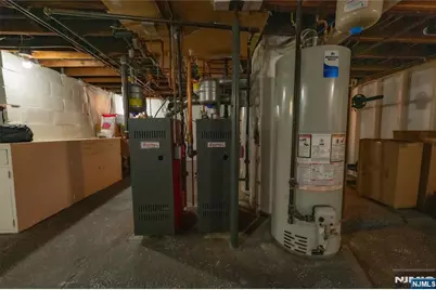 71 W Madison Avenue, Dumont, NJ 07628 - Photo 23