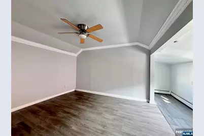 227 Washington Avenue, Hackensack, NJ 07601 - Photo 9