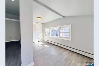 227 Washington Avenue, Hackensack, NJ 07601 - Photo 15