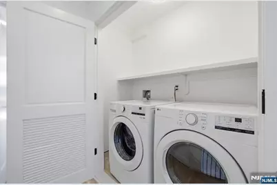 211 E Harriet Avenue A #A, Palisades Park, NJ 07650 - Photo 41