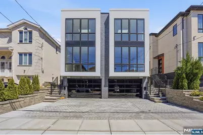 211 E Harriet Avenue B #B, Palisades Park, NJ 07650 - Photo 1