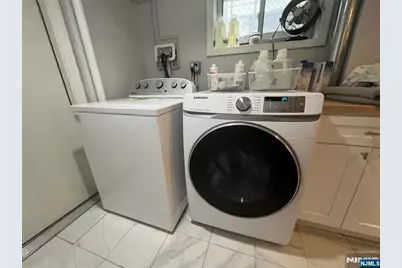 33 Claremont Avenue, Montclair, NJ 07042 - Photo 39