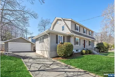 93 Carlton Avenue, Ho Ho Kus, NJ 07423 - Photo 31