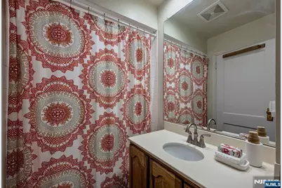 93 Carlton Avenue, Ho Ho Kus, NJ 07423 - Photo 25