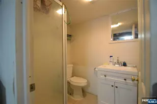 655 Chestnut St, Kearny, NJ 07032 - Photo 29