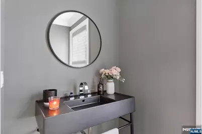 395 Colonial Boulevard, Washington Township, NJ 07676 - Photo 21