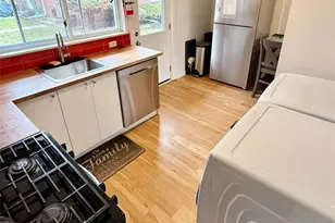 130 Glenbrook Parkway 4D, Englewood, NJ 07631 - Photo 3