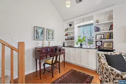 1810 Faulkner Court, Mahwah, NJ 07430 - Photo 23