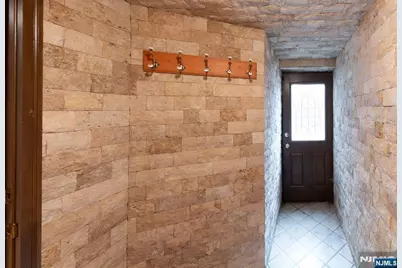 512 Van Bussum Avenue, Garfield, NJ 07026 - Photo 29