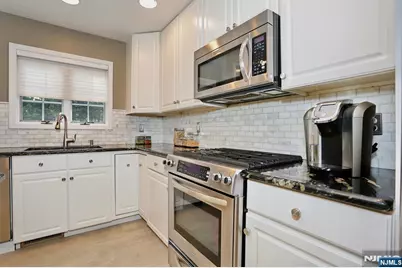 6 Schill Place, Hillsdale, NJ 07642 - Photo 11