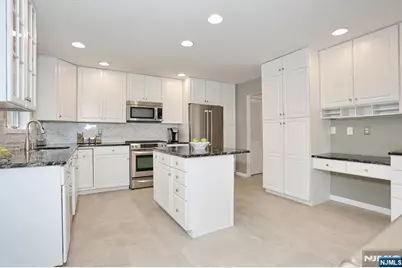 6 Schill Place 6 #6, Hillsdale, NJ 07642 - Photo 9