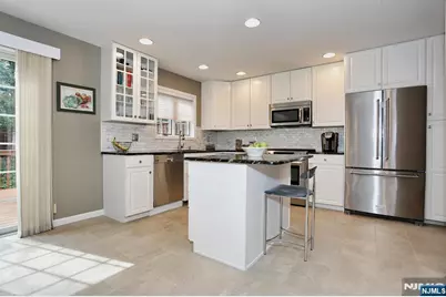 6 Schill Place, Hillsdale, NJ 07642 - Photo 15