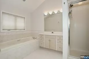 6 Schill Pl, Hillsdale, NJ 07642 - Photo 27