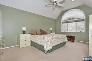 6 Schill Pl, Hillsdale, NJ 07642 - Photo 25