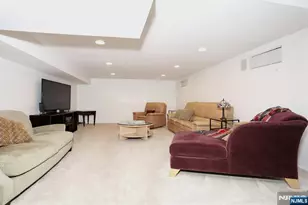 6 Schill Pl, Hillsdale, NJ 07642 - Photo 33