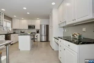 6 Schill Pl, Hillsdale, NJ 07642 - Photo 13